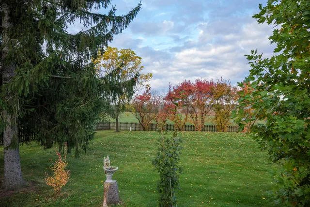 $390,000 | 16535 Plank Road, Yorkville, WI 53182