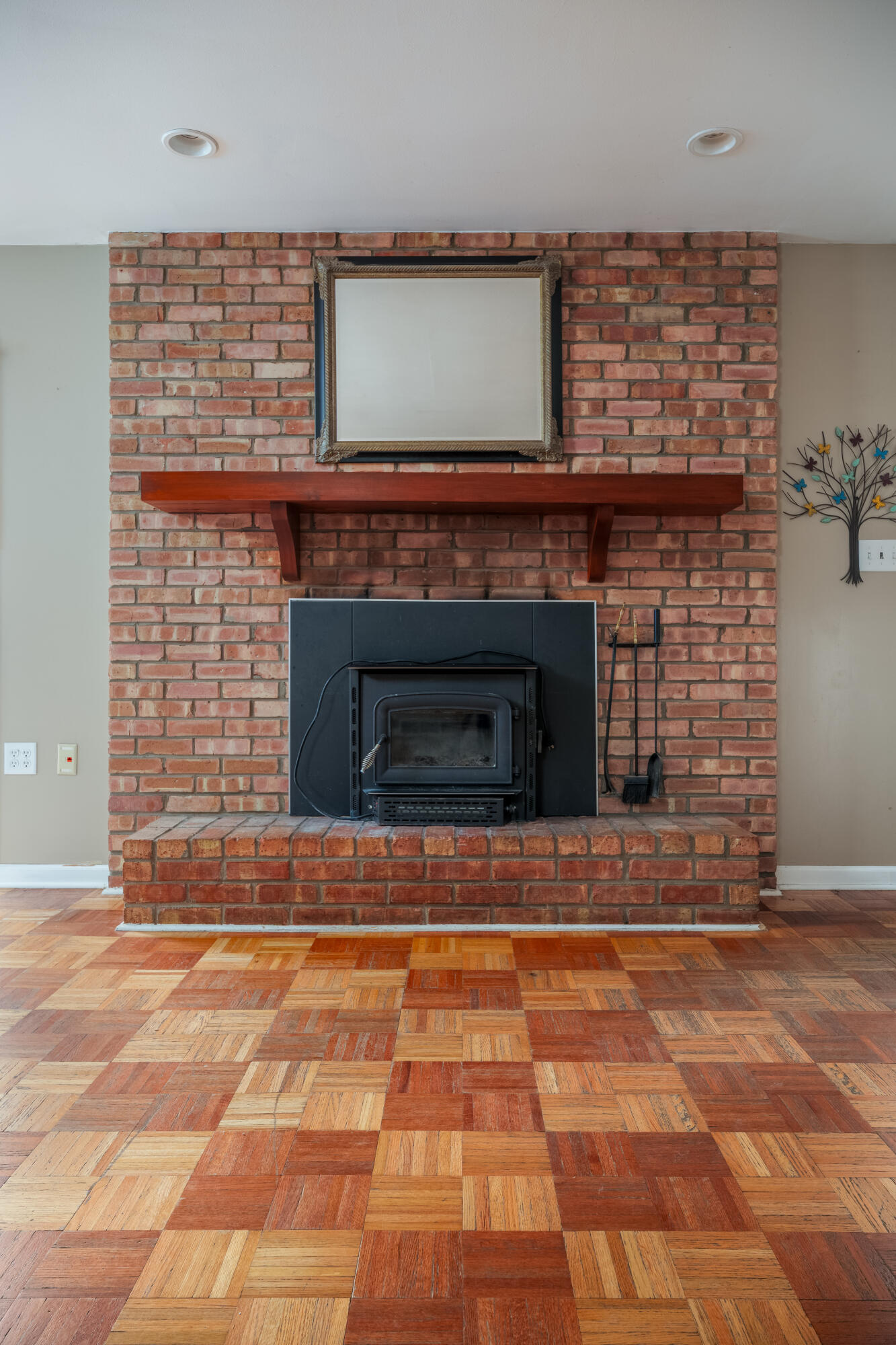 16535 Plank Road Yorkville, WI 53182 - Photo 5 of 28 16535 Plank-012 (1)