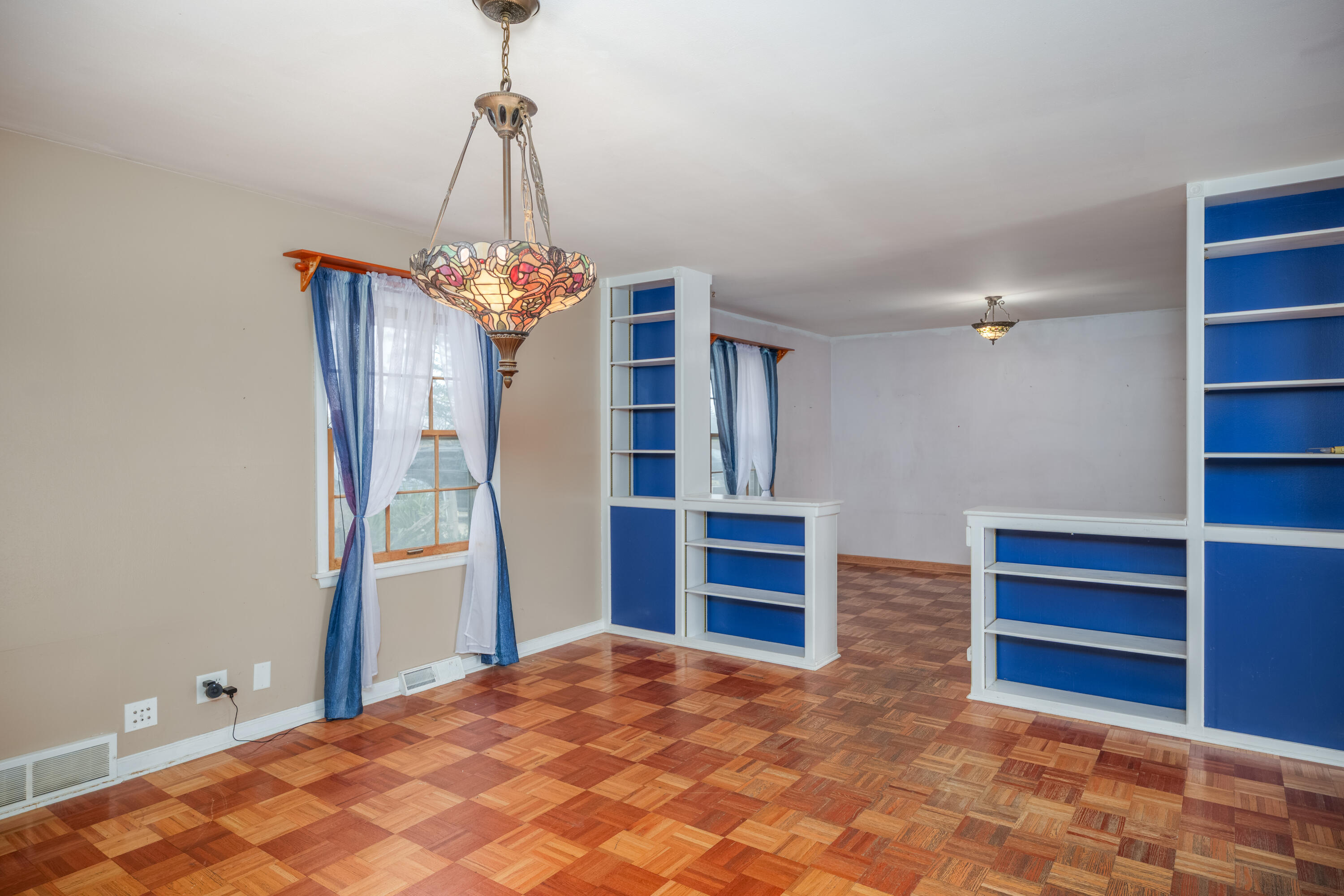 16535 Plank Road Yorkville, WI 53182 - Photo 7 of 28 16535 Plank-014 (1)