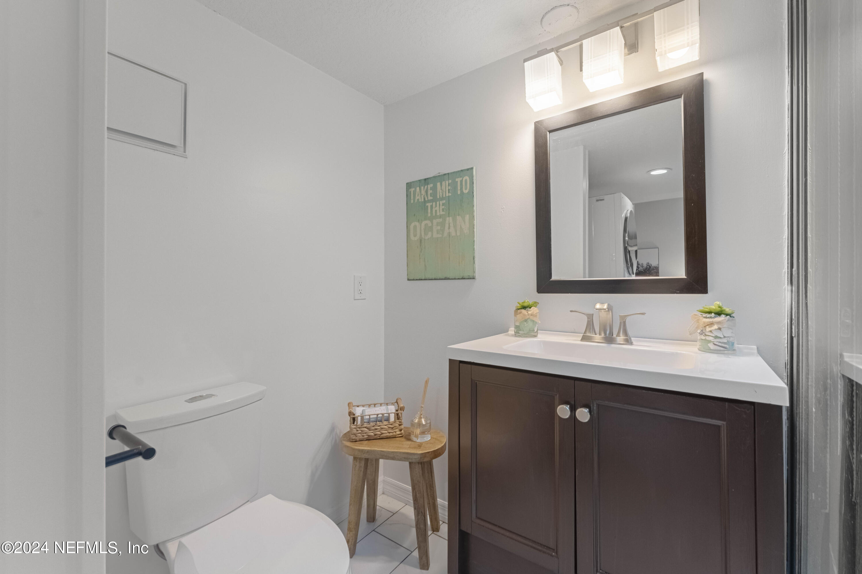 2277 Seminole Road, Unit B Atlantic Beach, FL 32233 - Photo 13 of 48 Downstairs half bath