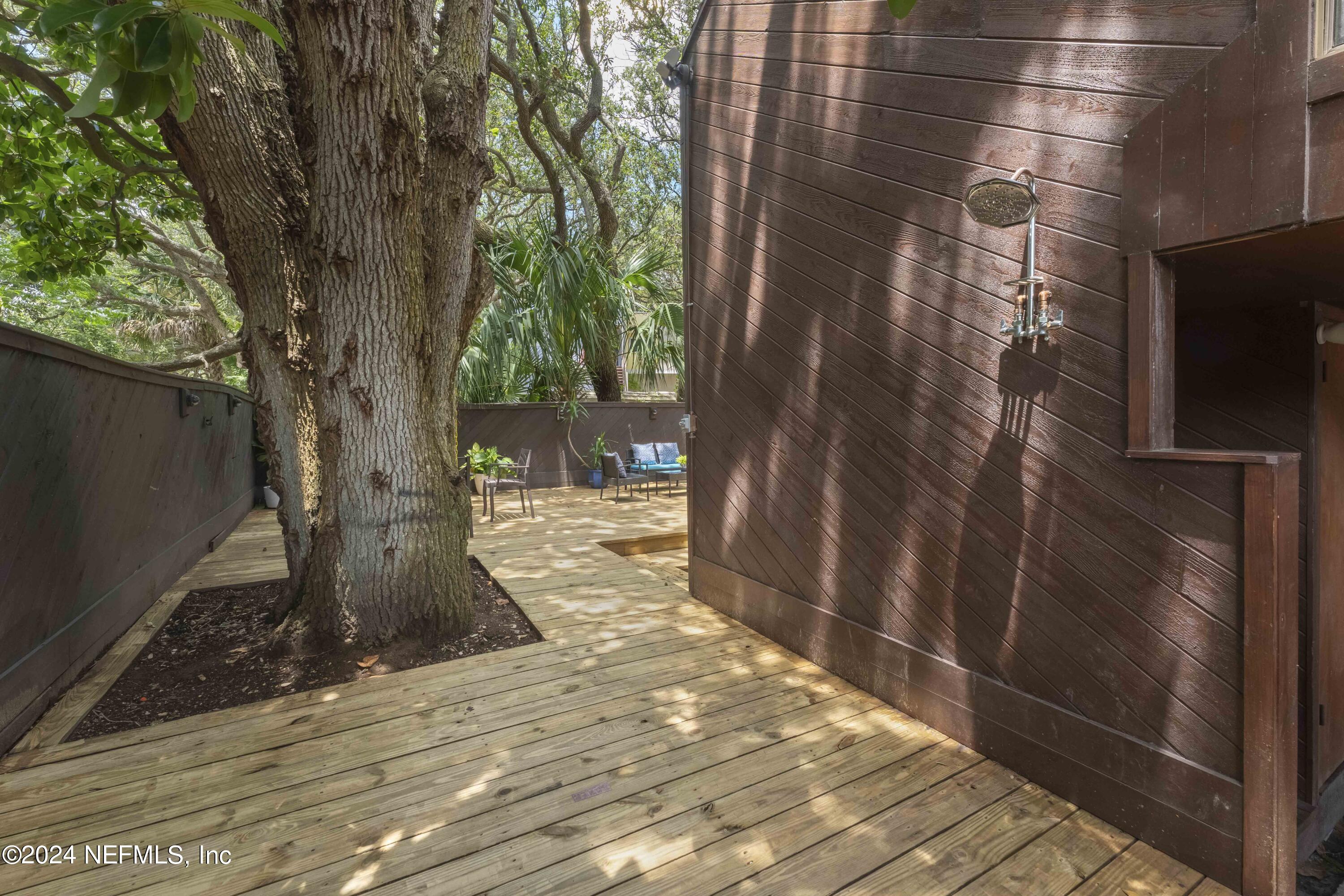 2277 Seminole Road, Unit B Atlantic Beach, FL 32233 - Photo 31 of 48 Outdoor HOT/ Cold Shower