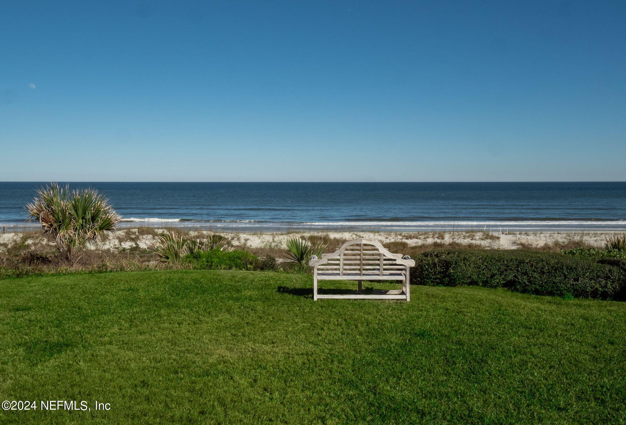 2277 Seminole Road, Unit B Atlantic Beach, FL 32233 - Photo 38 of 48 SeaGarden Shared Backyard