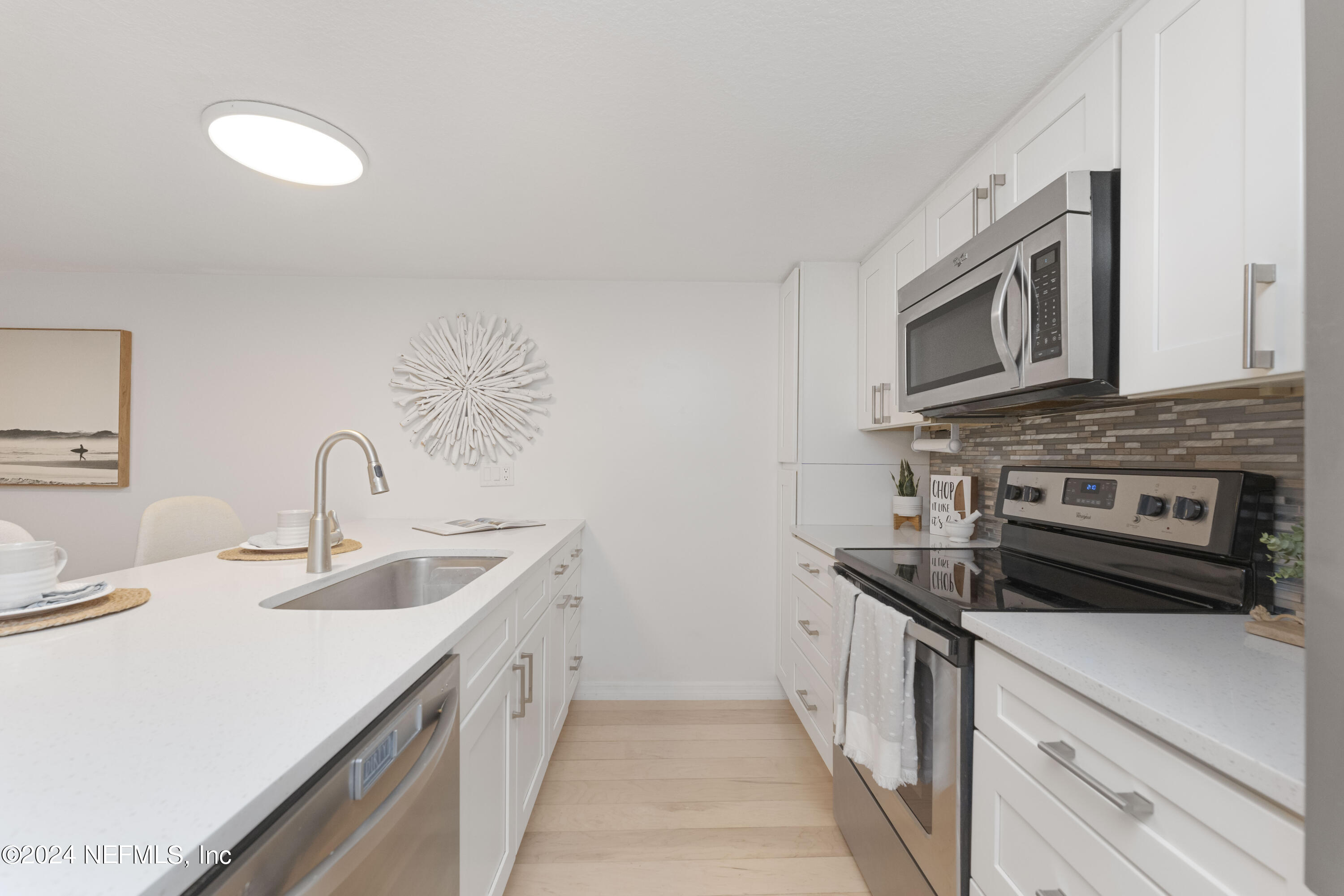 2277 Seminole Road, Unit B Atlantic Beach, FL 32233 - Photo 6 of 48 Updated kitchen w/ SS appliances