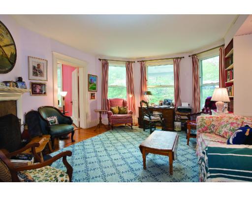 2 Perrin Road Brookline, MA 02445 - Photo 3 of 7
