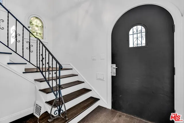 $3,149,000 | 911 South Victoria Avenue, Los Angeles, CA 90019