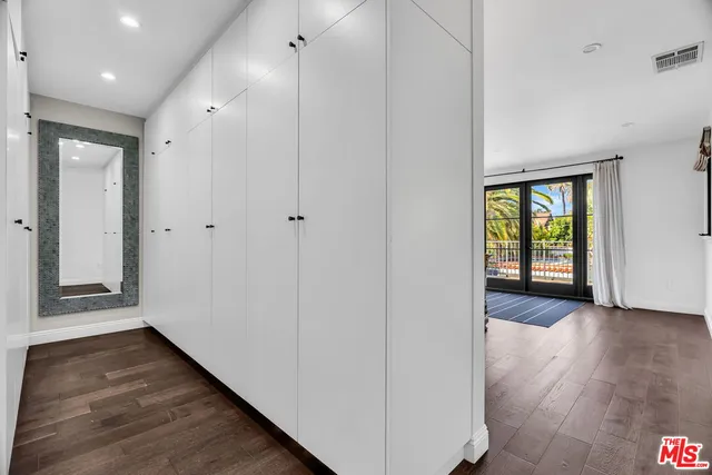 $3,149,000 | 911 South Victoria Avenue, Los Angeles, CA 90019