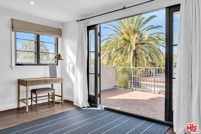 $3,149,000 | 911 South Victoria Avenue, Los Angeles, CA 90019