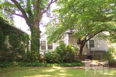 115 Kerr Street Clinton, NC 28328 - Photo 2 of 13 Primary Photo