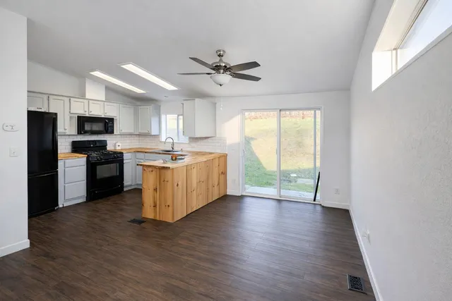 $305,000 | 343 Deer Field Circle, Copperopolis, CA 95228