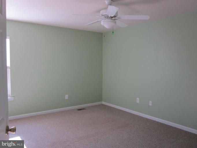 34104 Indiantown Road Locust Grove, VA 22508 - Photo 3 of 12 Master Bedroom