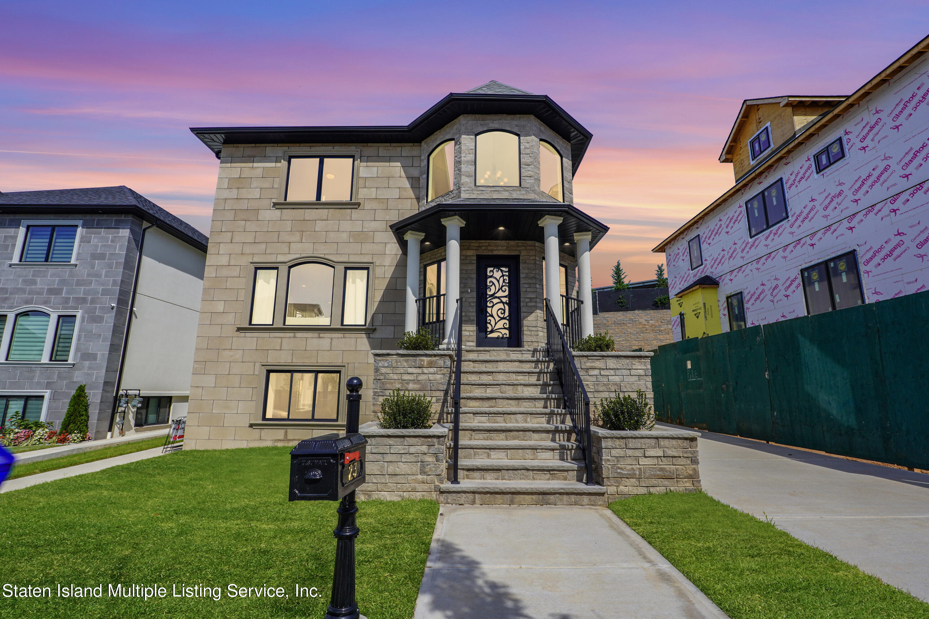 23 Torrice Loop Staten Island, NY 10309 - Photo 3 of 51 Photo Jan 04 2019, 5 10 04 PM