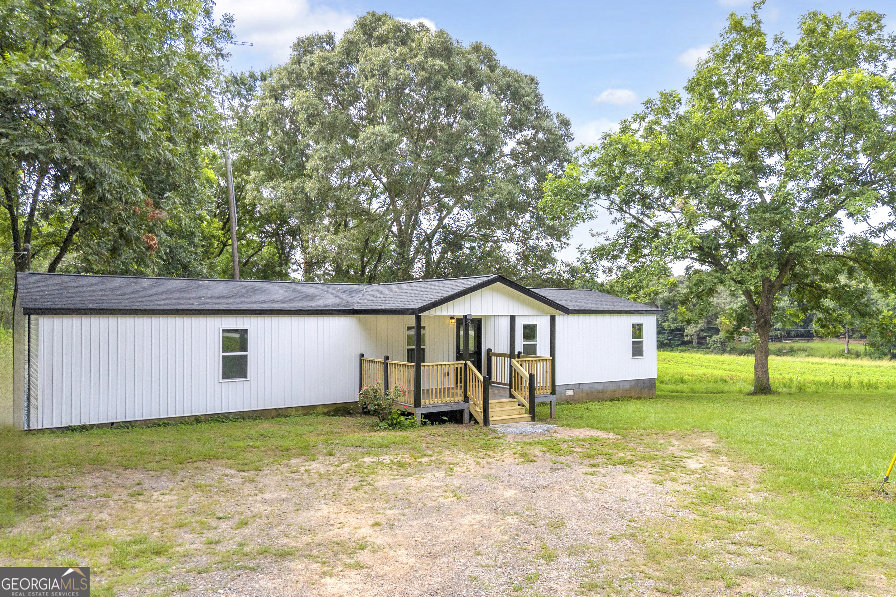 1690 Fort Lamar Road Commerce, GA 30530 - Photo 4 of 50