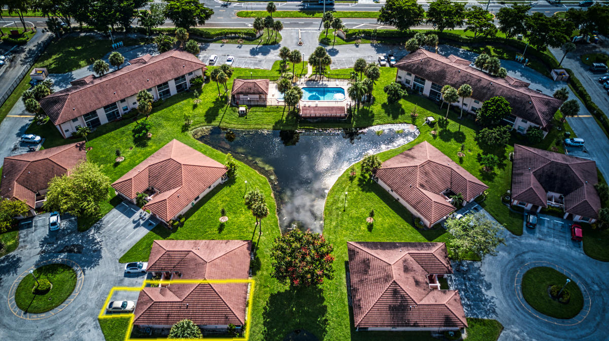 9861 Three Lakes Circle Boca Raton, FL 33428 - Photo 26 of 30 9861_Three_Lakes_Exterior_21_Propline