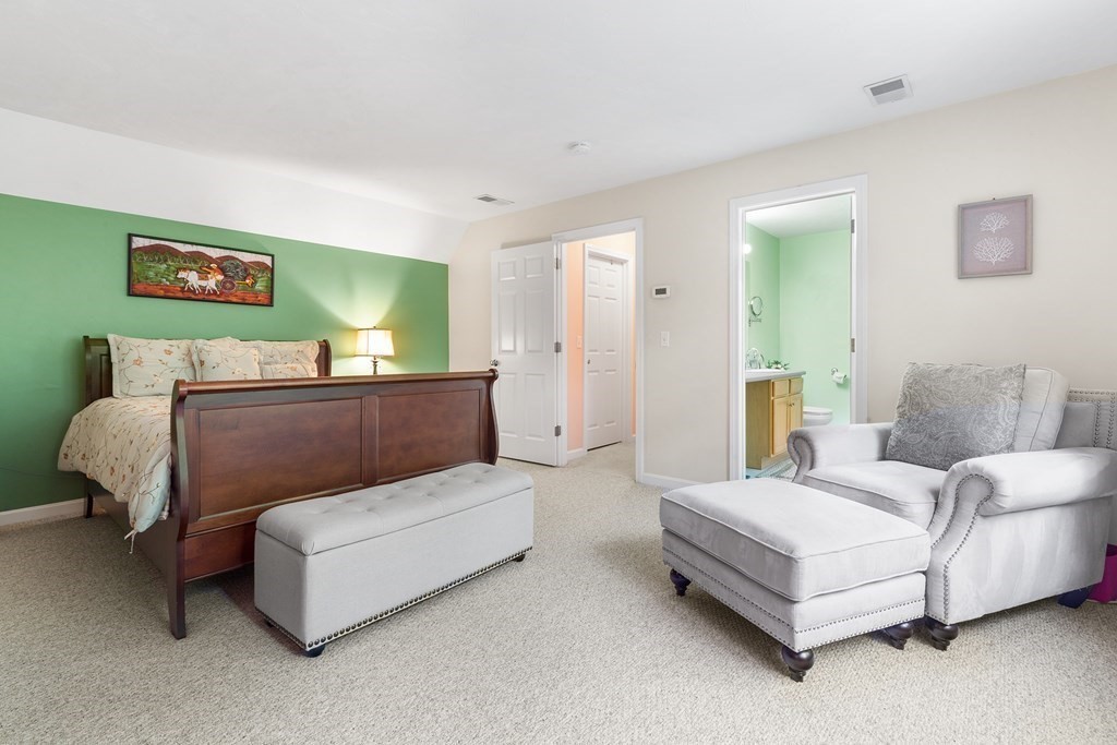 7 Kattail Road Hudson, MA 01749 - Photo 23 of 36