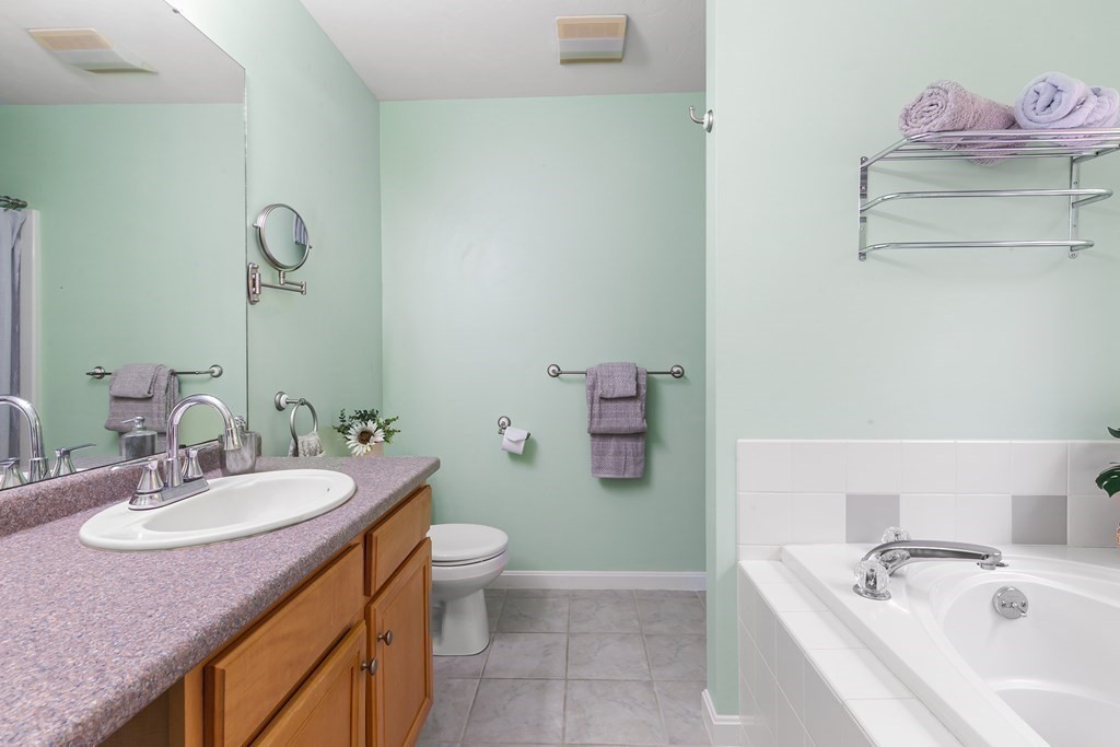 7 Kattail Road Hudson, MA 01749 - Photo 24 of 36