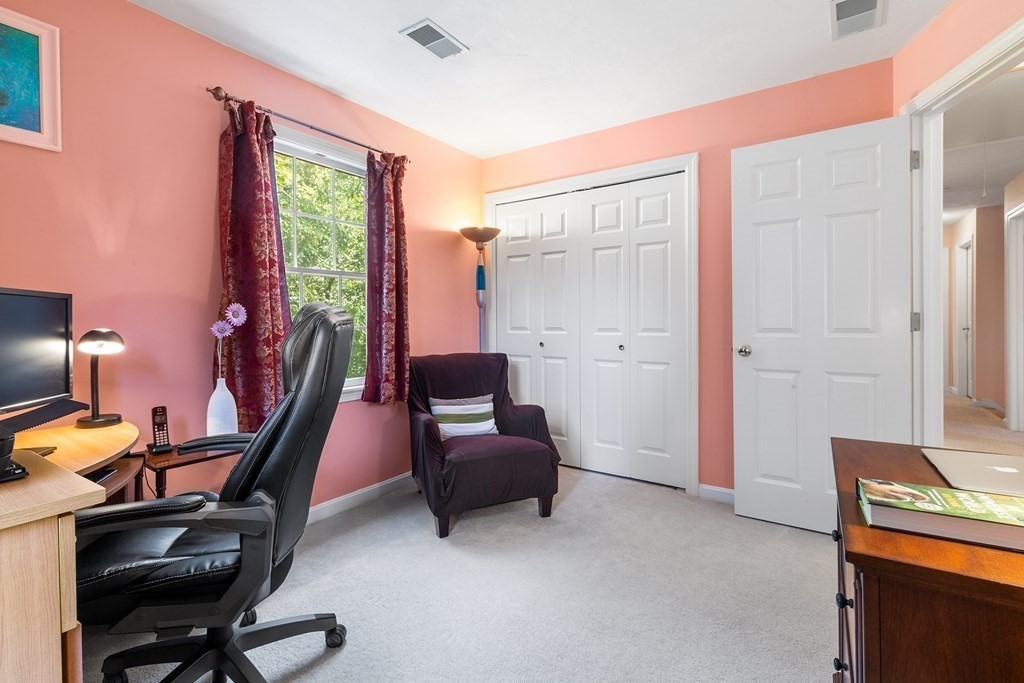 7 Kattail Road Hudson, MA 01749 - Photo 33 of 36