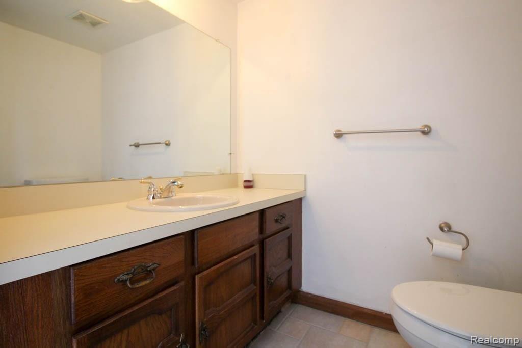 622 Snowmass Drive Rochester Hills, MI 48309 - Photo 11 of 28