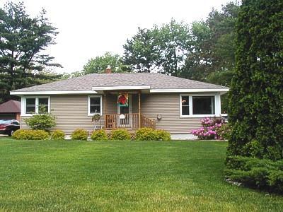 737 Summer Street Spring Lake, MI 49456 - Photo 1 of 1 Primary Photo