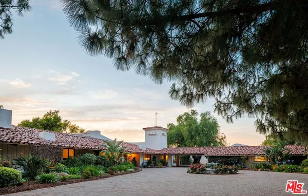 $6,495,000 | 28611 Bamfield Drive, Agoura Hills, CA 91301