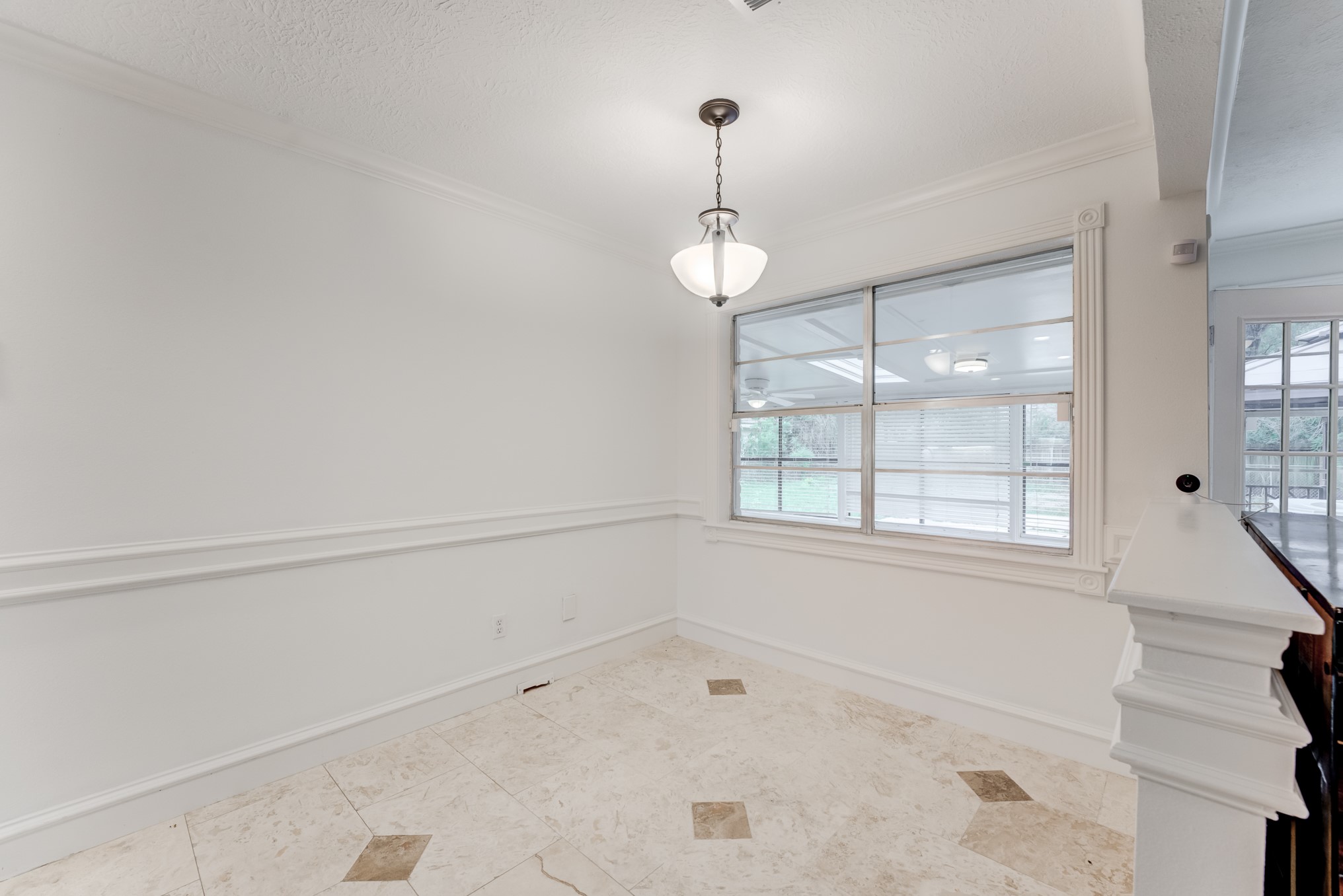 323 Spring Woods Drive Spring, TX 77386 - Photo 15 of 50 a view of empty room with window