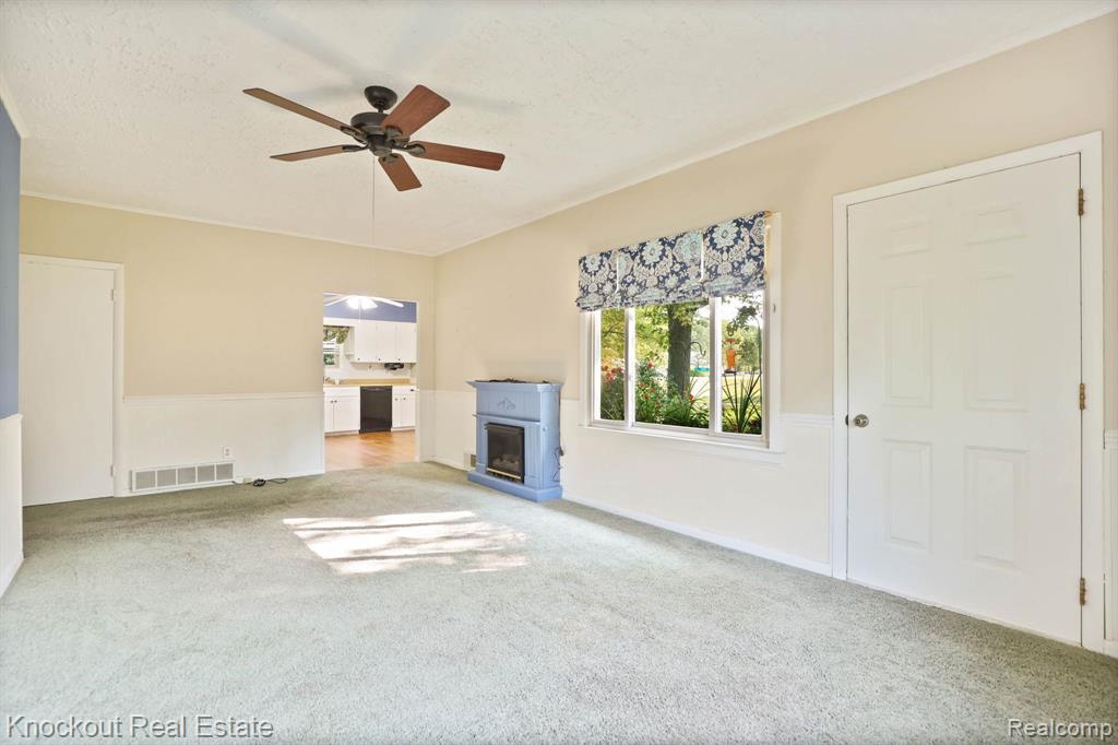5310 South Graham Road St. Charles, MI 48655 - Photo 7 of 38