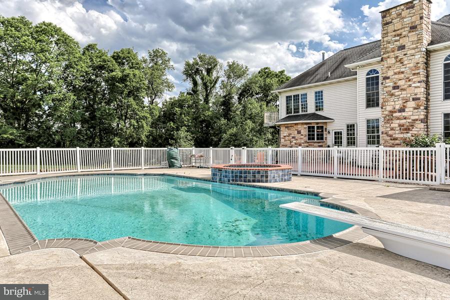 1407 Habecker Road Columbia, PA 17512 - Photo 26 of 36 Gallery Image 26