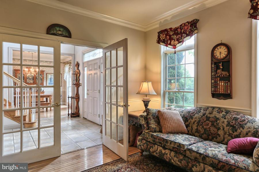 1407 Habecker Road Columbia, PA 17512 - Photo 4 of 36 Gallery Image 4