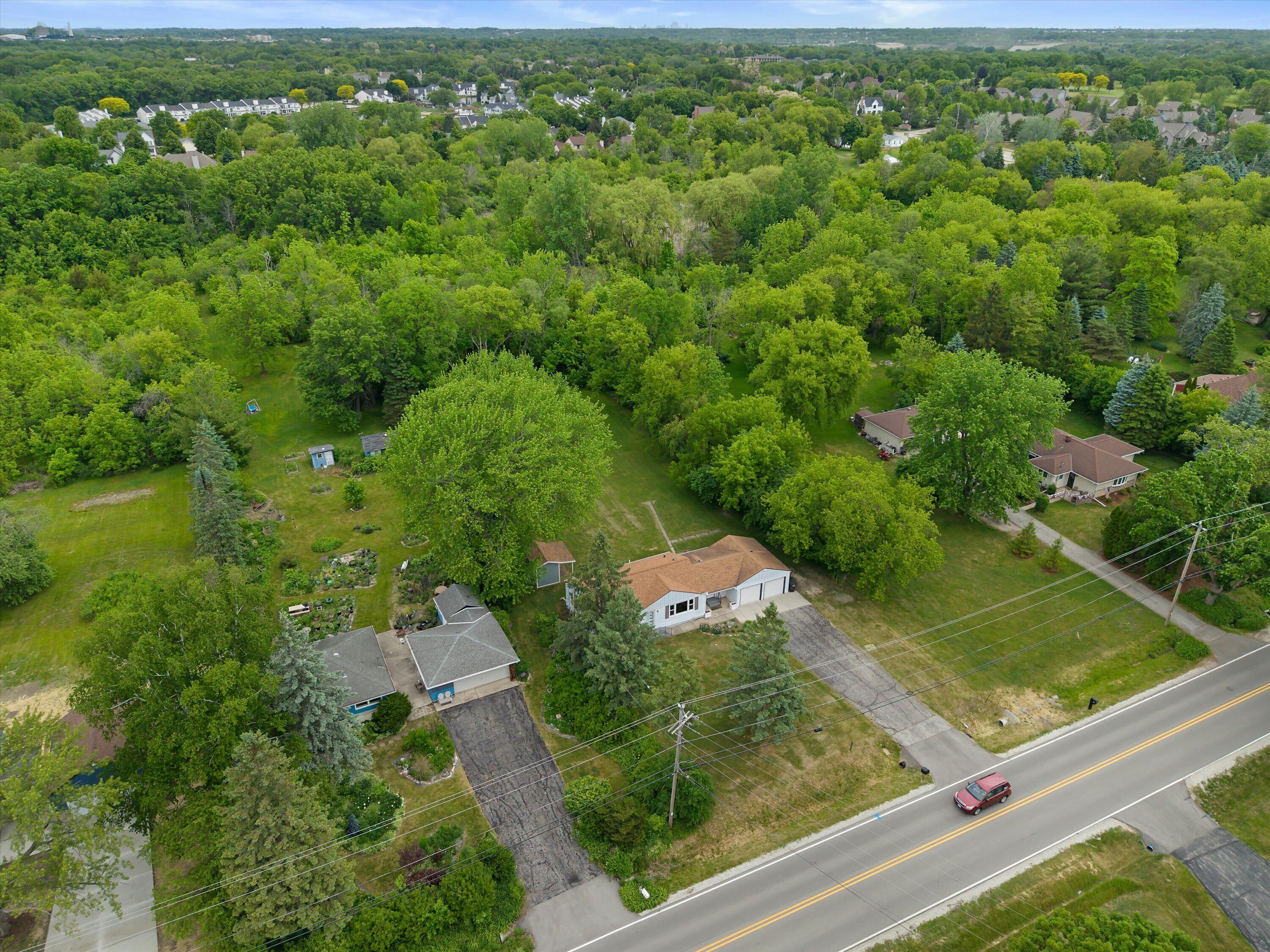 7828 West Puetz Road Franklin, WI 53132 - Photo 39 of 53 38-DJI_20260601094131_0129_D