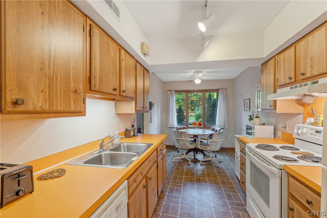 8708 East Patrol Road Lysander, NY 13027 - Photo 20 of 38 Gallery Image 20