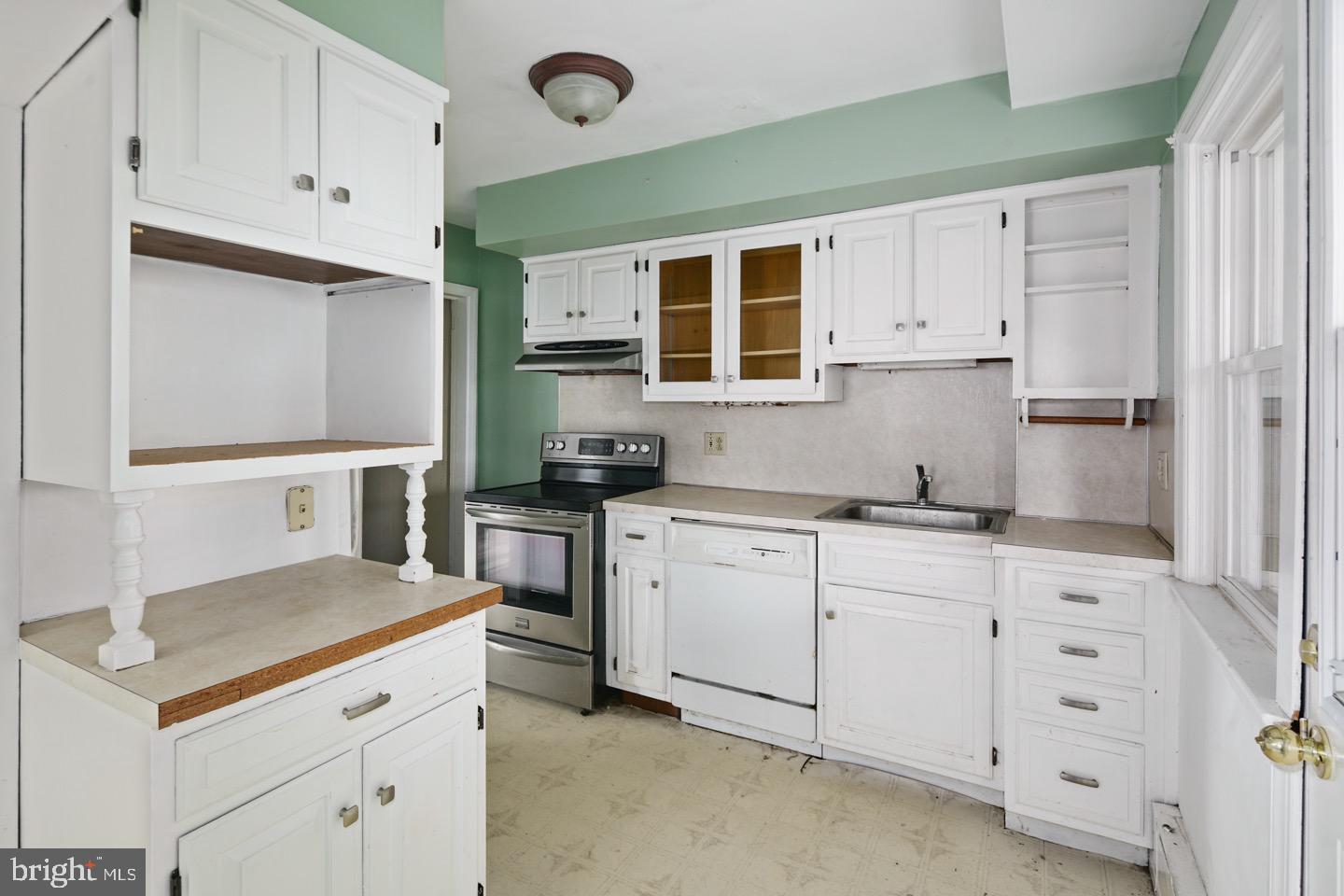 228 Williams Road Bryn Mawr, PA 19010 - Photo 11 of 21 Gallery Image 11