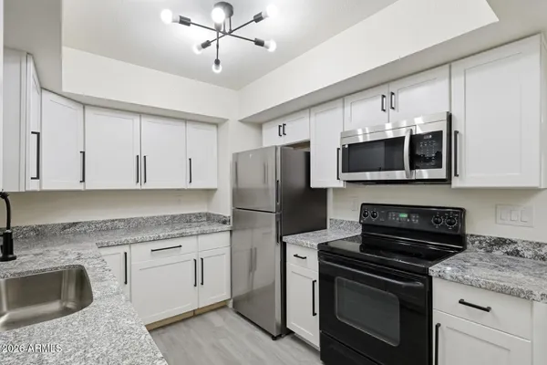 $299,000 | 4444 East Paradise Village Parkway North, Unit 251, Phoenix, AZ 85032