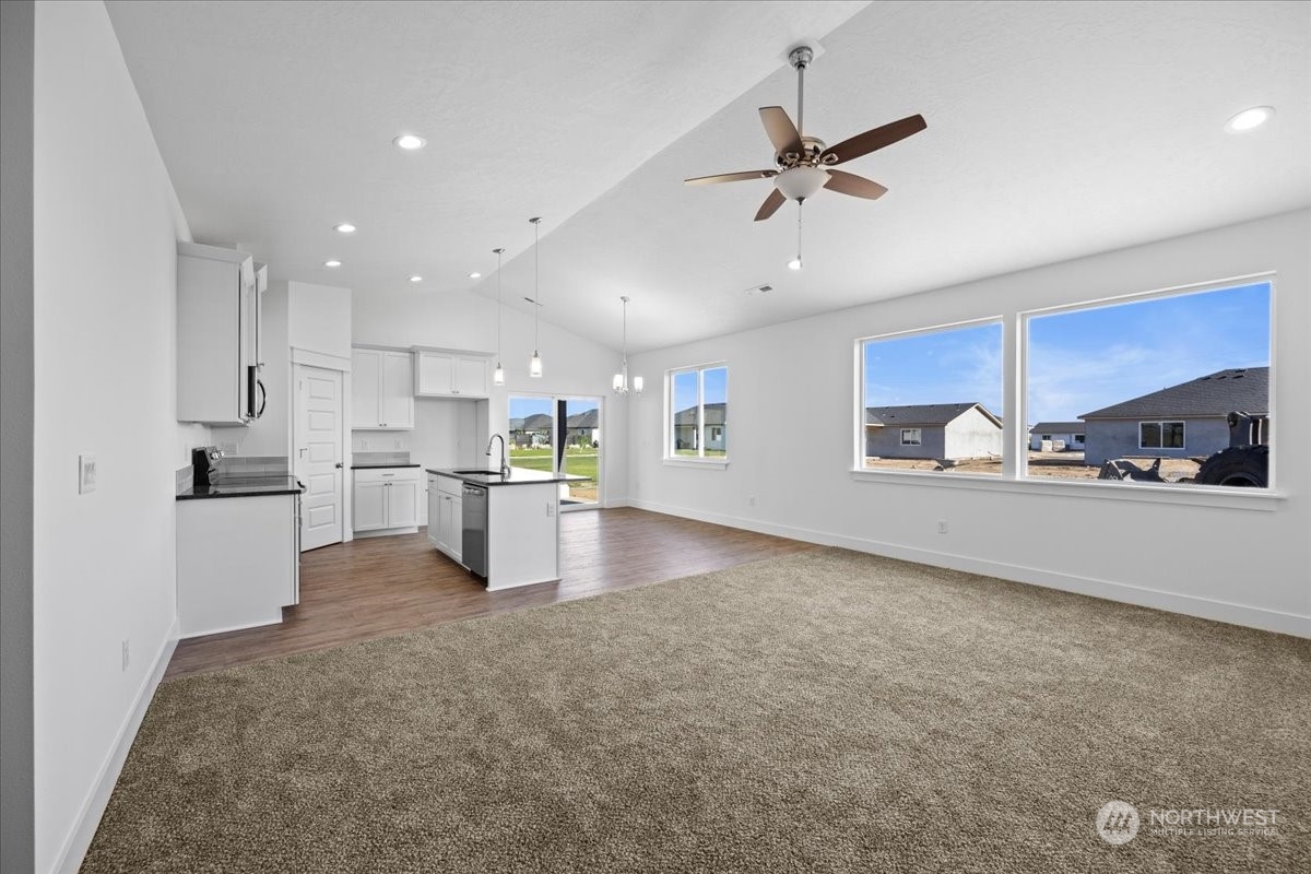 1217 East Cascade Street Othello, WA 99344 - Photo 21 of 32