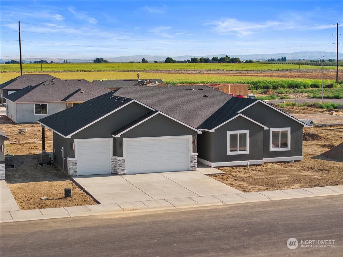 1217 East Cascade Street Othello, WA 99344 - Photo 30 of 32