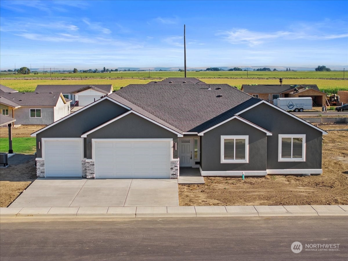 1217 East Cascade Street Othello, WA 99344 - Photo 31 of 32