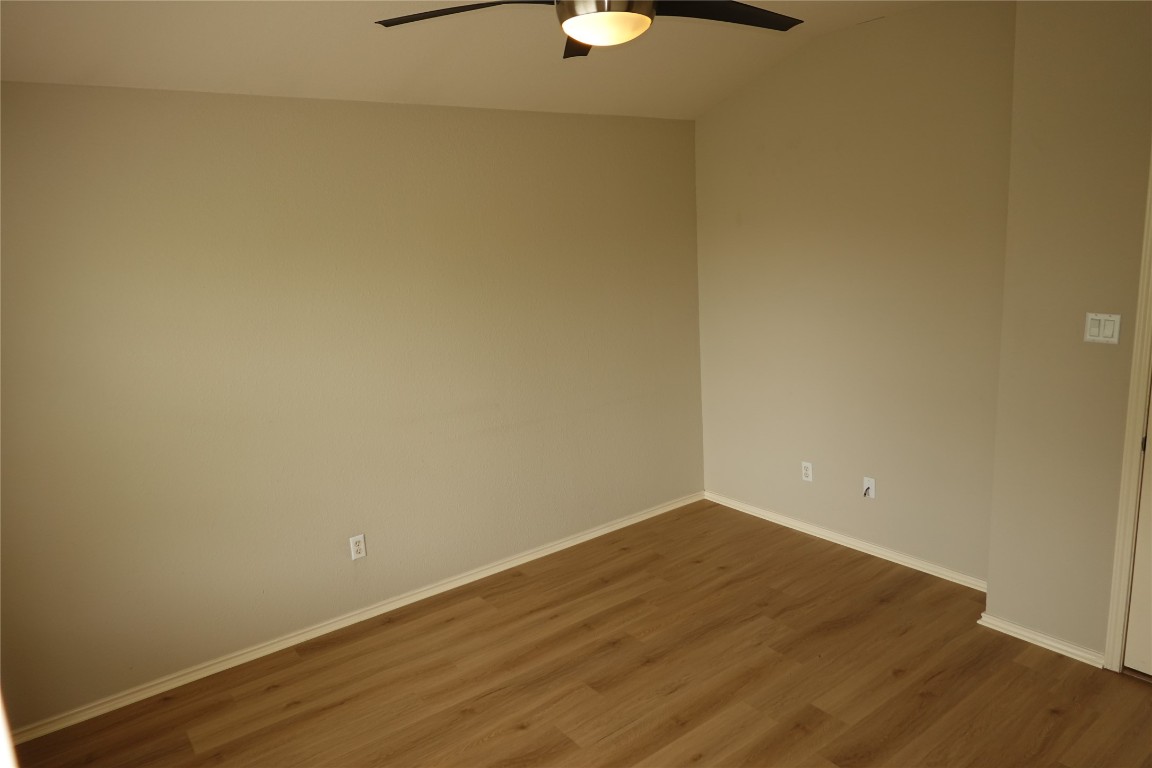 16100 South Great Oaks Drive, Unit 1902 Round Rock, TX 78681 - Photo 13 of 19 High ceilings