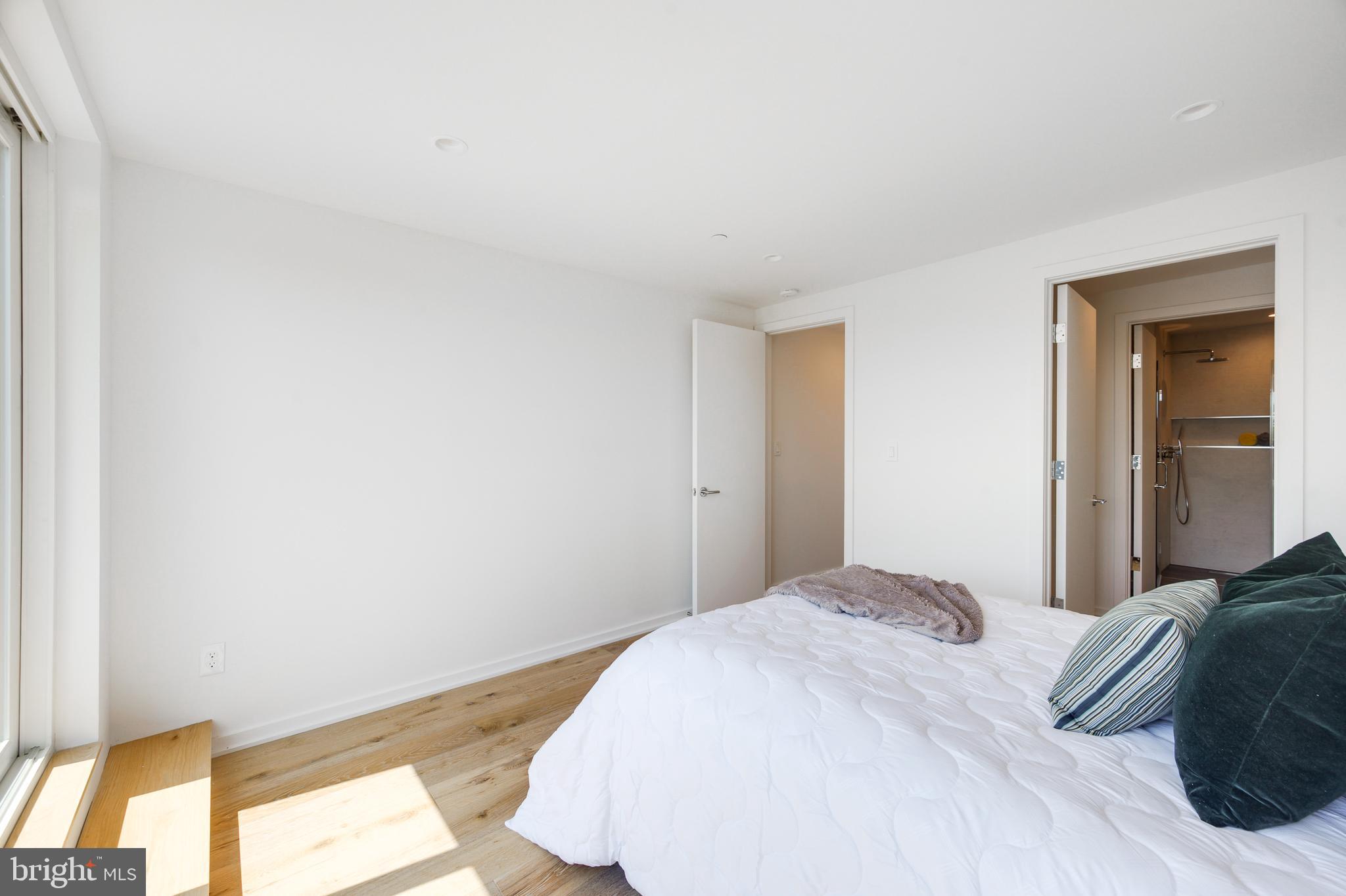 1014 Park Road Northwest, Unit B Washington, DC 20010 - Photo 27 of 48 Gallery Image 27