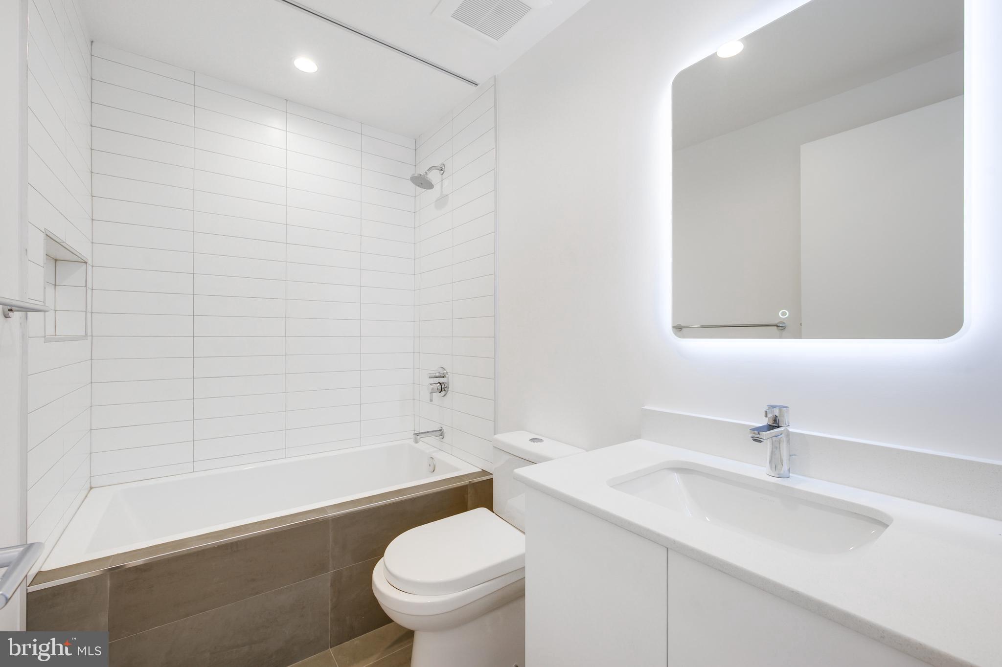 1014 Park Road Northwest, Unit B Washington, DC 20010 - Photo 37 of 48 Gallery Image 37