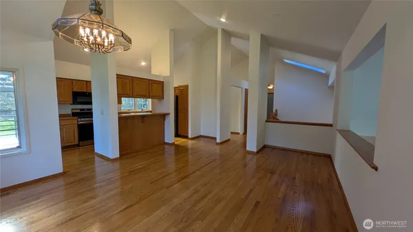 $825,000 | 16827 41st Street East, Lake Tapps, WA 98391