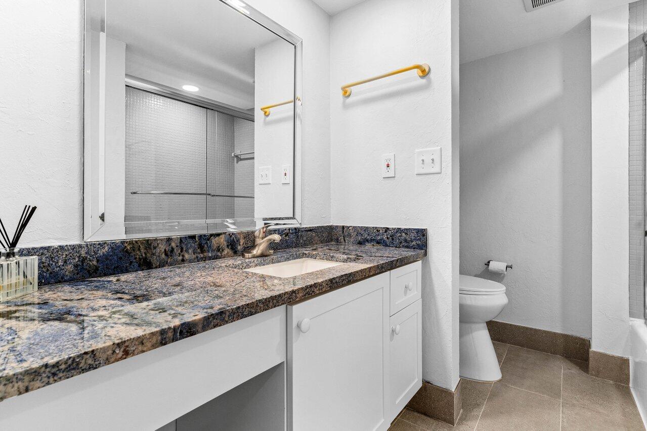 951 De Soto Road, Unit 133 Boca Raton, FL 33432 - Photo 17 of 30 020-951DeSotoRoad-133-BocaRaton-FL-33432