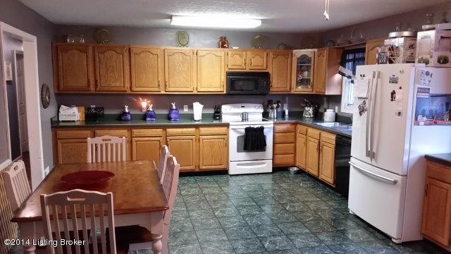 246 Harts Ferry Road Lebanon Junction, KY 40150 - Photo 6 of 28 Harts 22