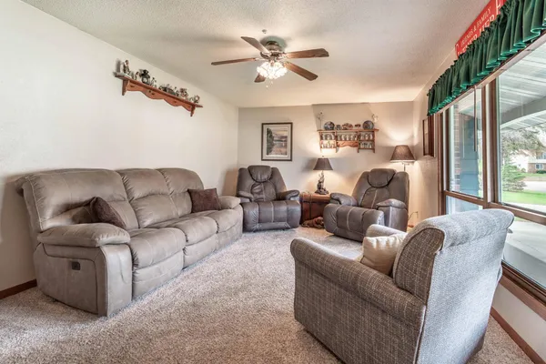 $290,000 | 1208 Lenore Way, Fergus Falls, MN 56537