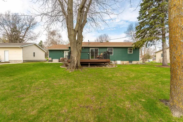 $290,000 | 1208 Lenore Way, Fergus Falls, MN 56537