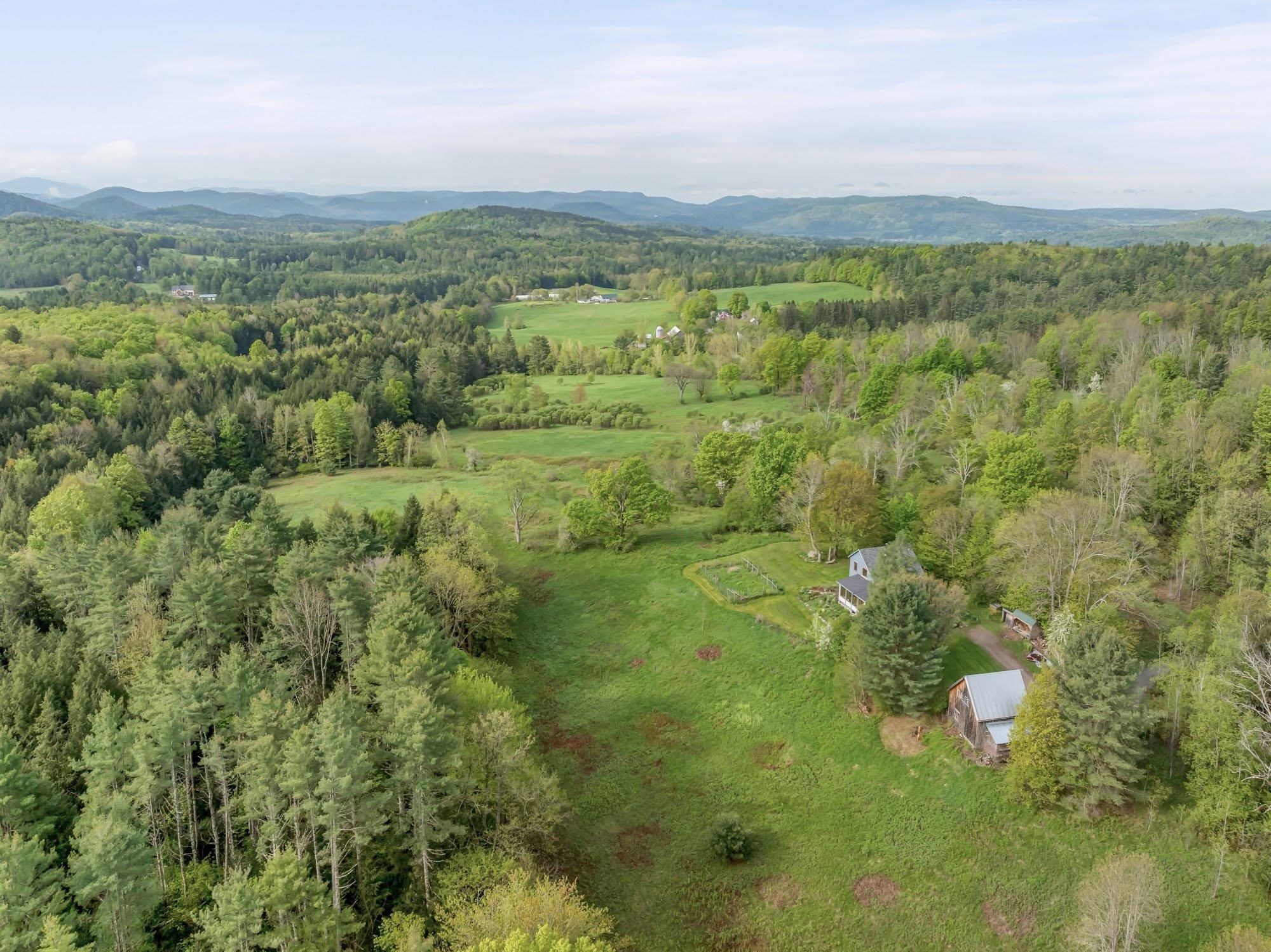 109 Schillhammer Road Jericho, VT 05465 - Photo 28 of 33 Gallery Image 28