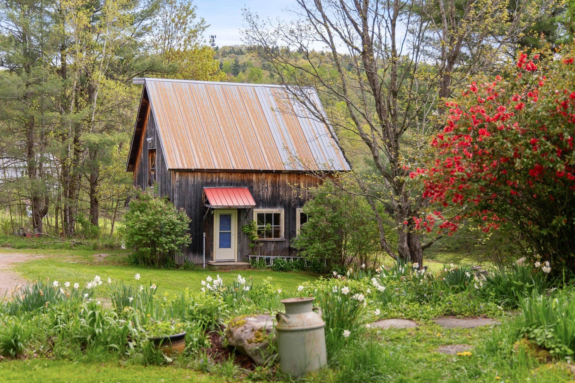 109 Schillhammer Road Jericho, VT 05465 - Photo 31 of 33 Gallery Image 31