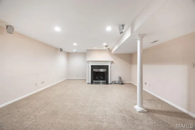 $365,000 | 130 Hickory Lake, Belleville, IL 62223