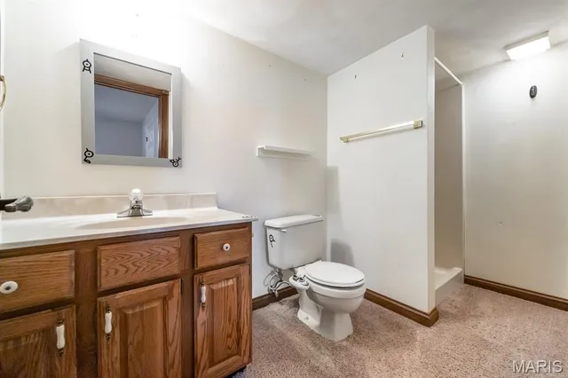 $365,000 | 130 Hickory Lake, Belleville, IL 62223