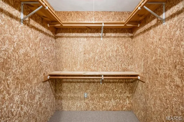 $365,000 | 130 Hickory Lake, Belleville, IL 62223