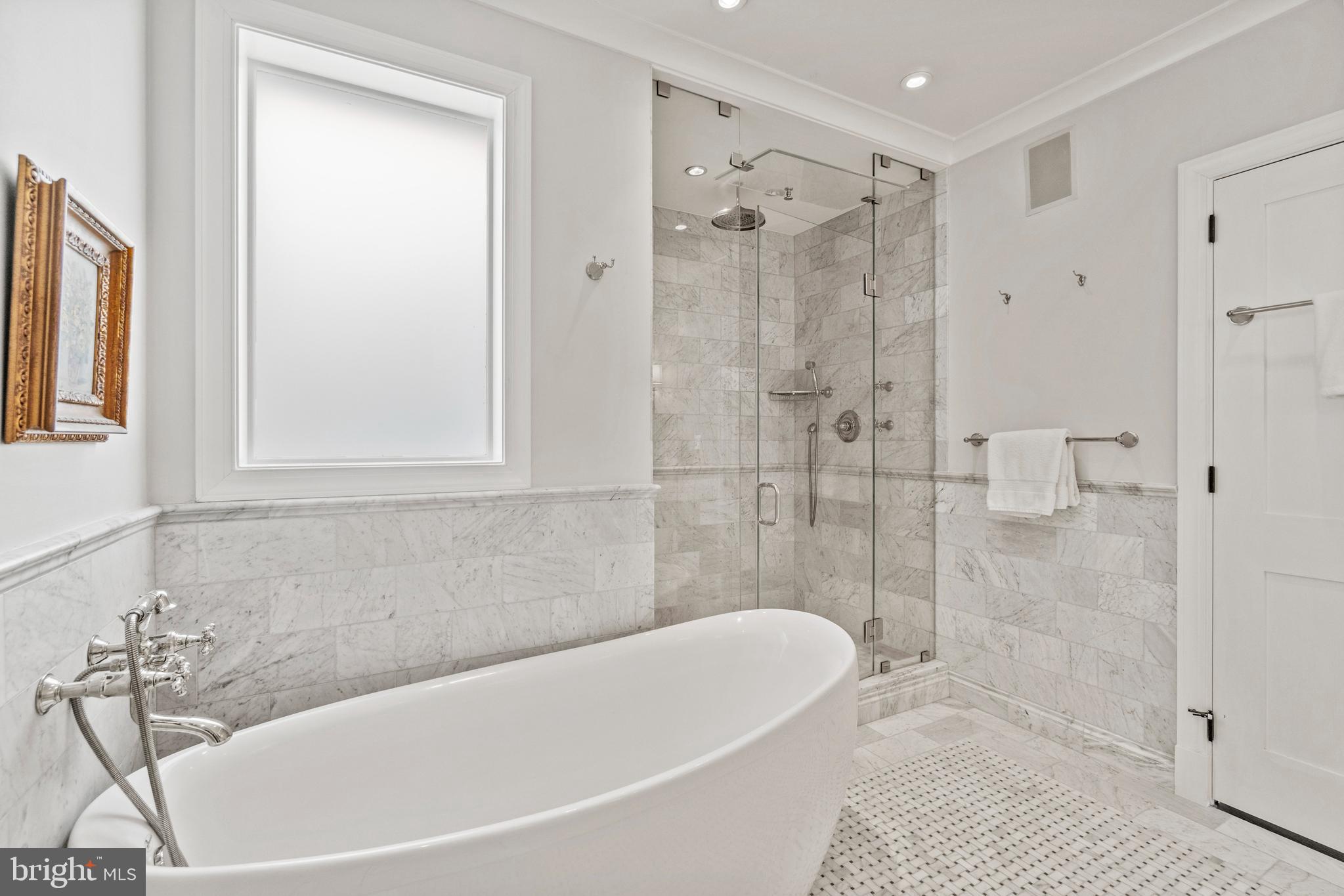 3017 Dumbarton Street Northwest Washington, DC 20007 - Photo 16 of 25 Primary Bath