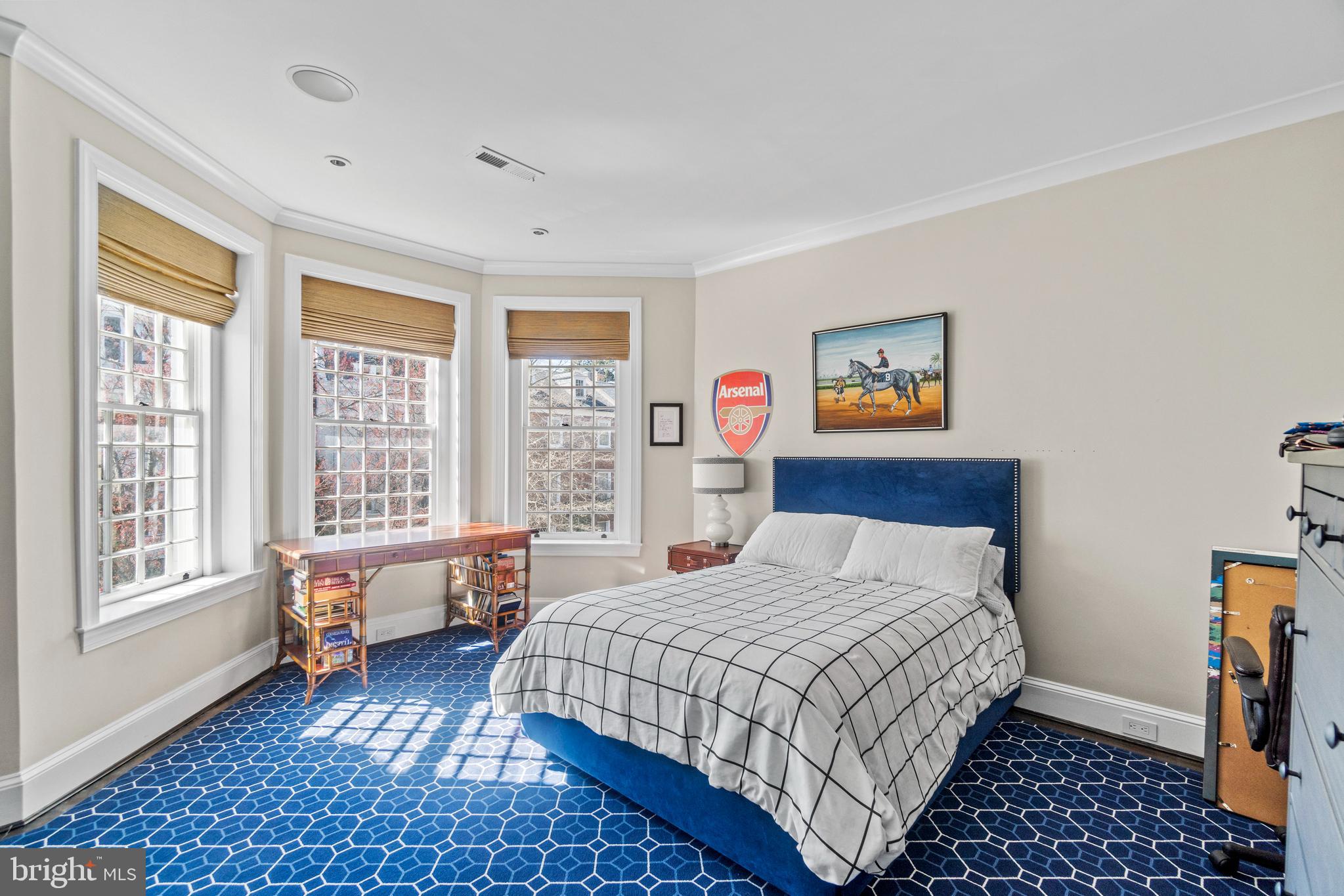 3017 Dumbarton Street Northwest Washington, DC 20007 - Photo 17 of 25 Bedroom 2