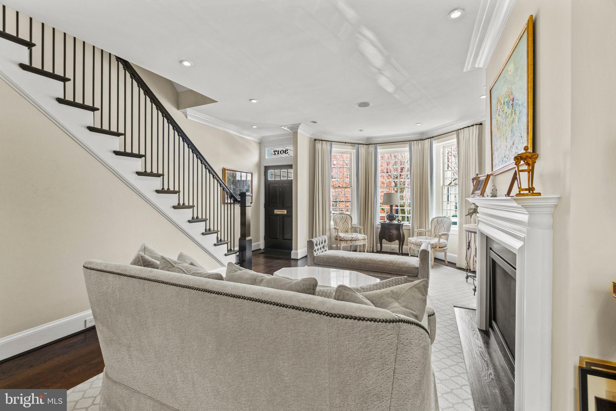 3017 Dumbarton Street Northwest Washington, DC 20007 - Photo 5 of 25 Living Room
